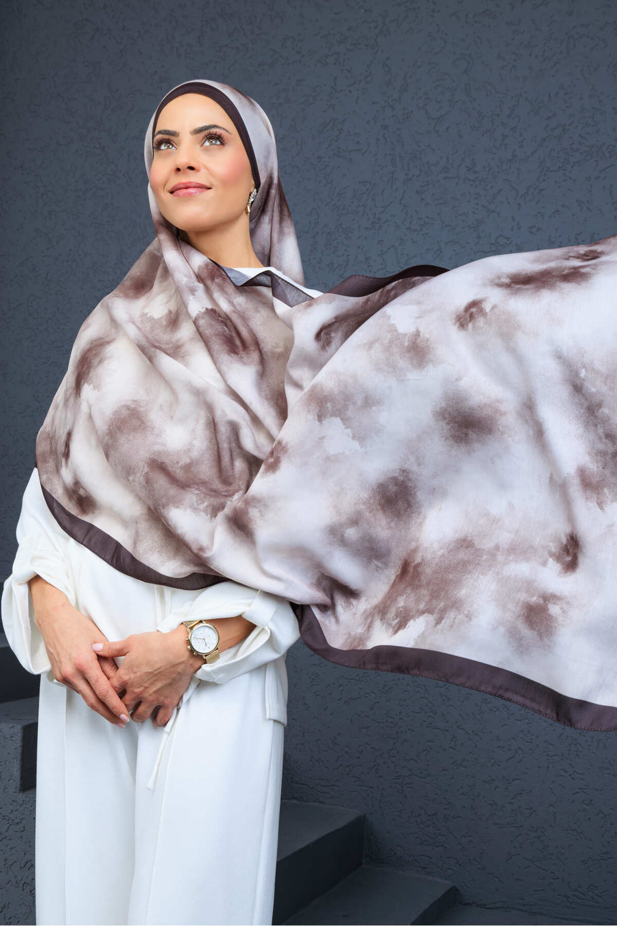 Premium Batik Etnik Desenli %100 Pamuk Şal – Günlük ve Özel Gün Kullanımına Uygun